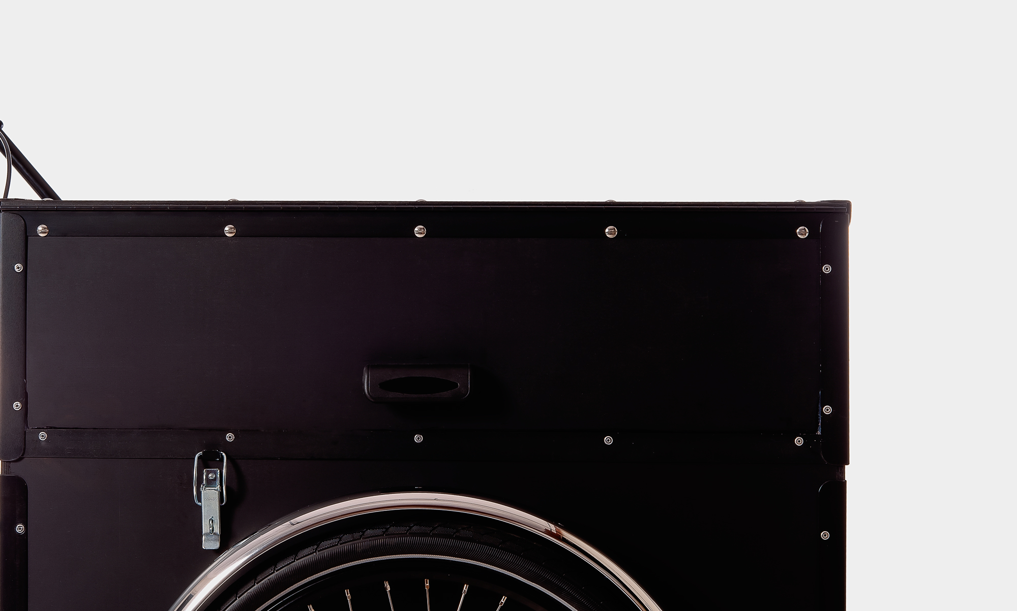 Front side of a black Christiania Post Box