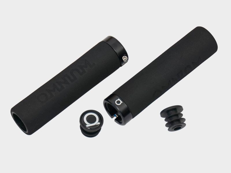 Omnium Grips - Lock on with reflective plugs