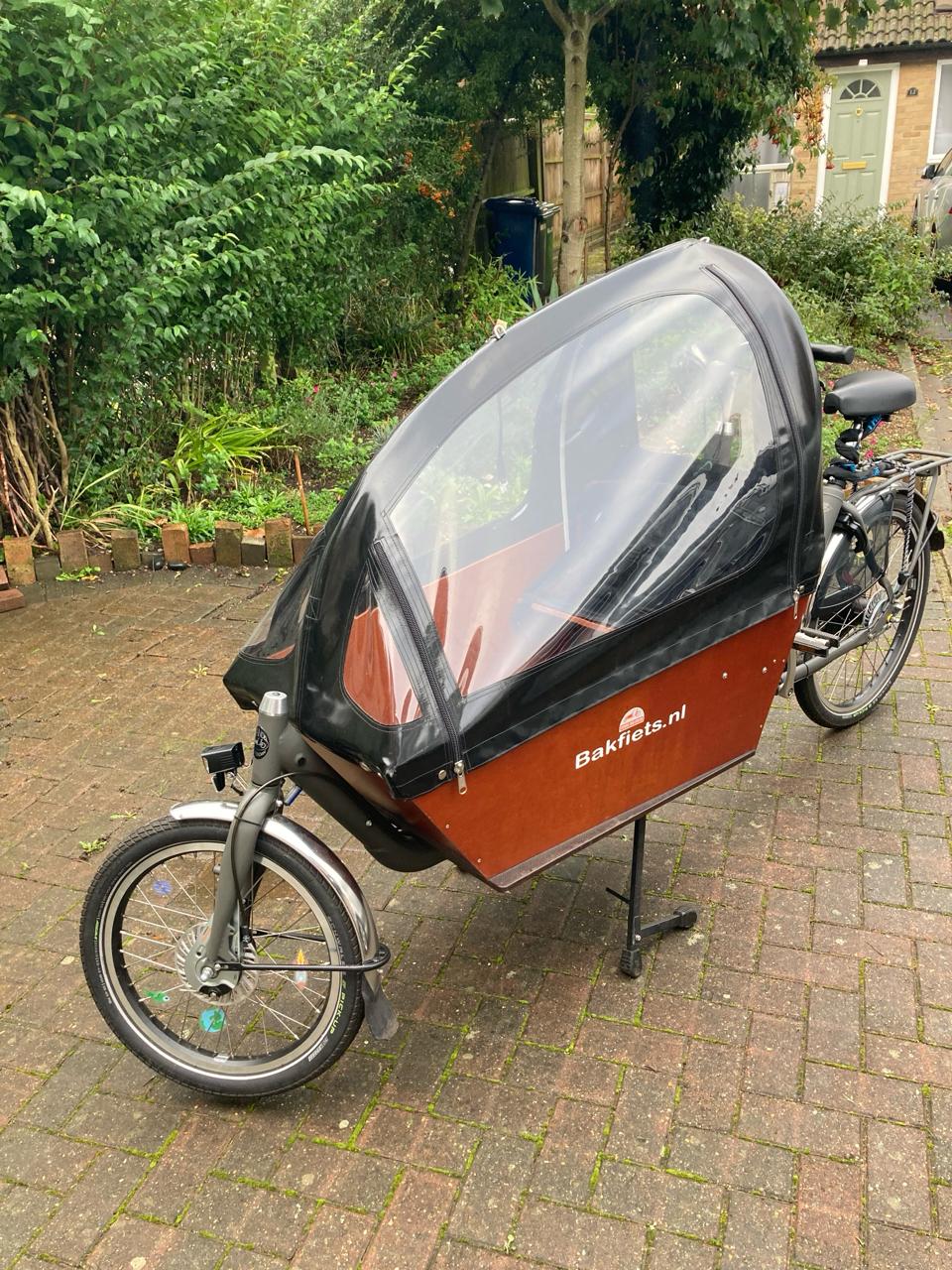 2023 Bakfiets Long Cargo Bike Grey (in Cambridge)