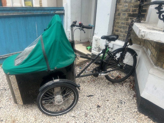 Manual Nihola family cargo bike for sale